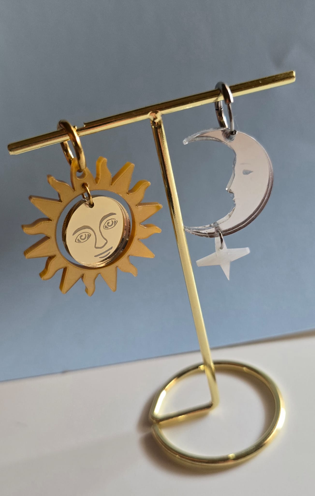sol y luna
